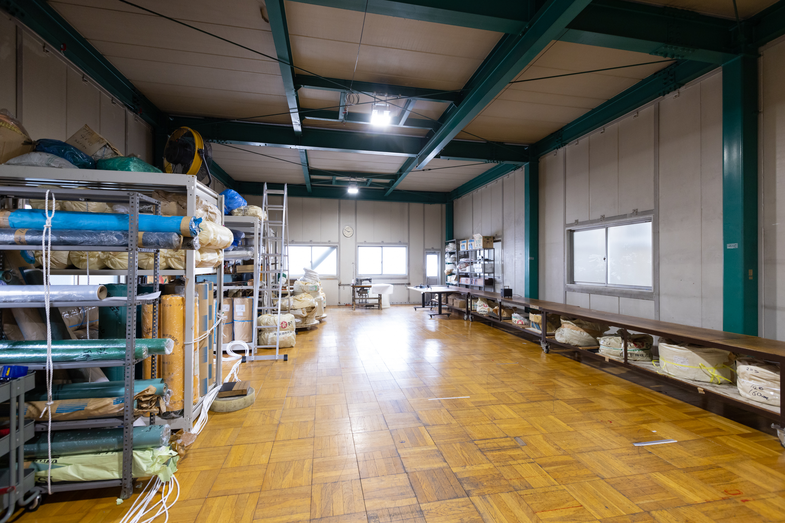 綱業商会 2F作業場